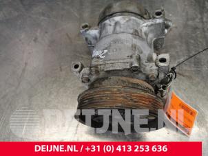 Renault Kangoo Air conditioning pump O181323 photo 3
