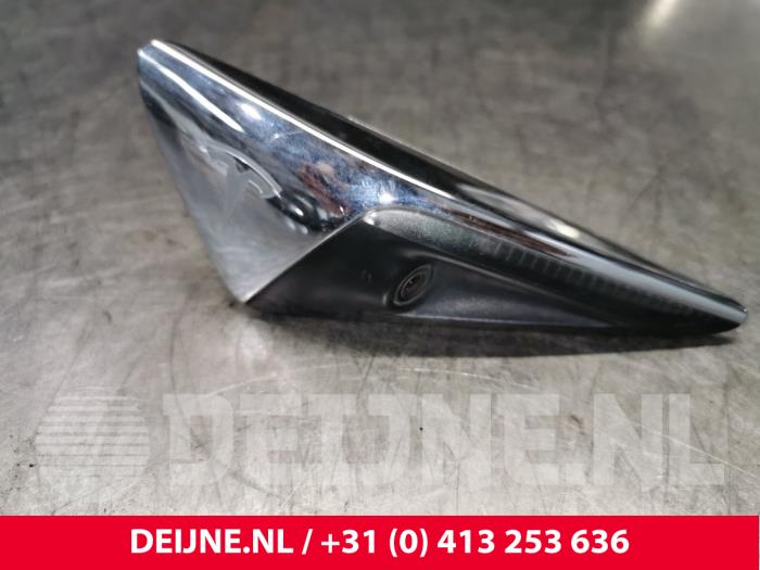 Tesla Model 3 Kamera Vorderseite O181338