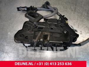 Volkswagen Caddy Deurslot Mechaniek 2Deurs links O181344 foto 3