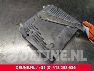 Volvo V70 Computer Motormanagement O181355 foto 2