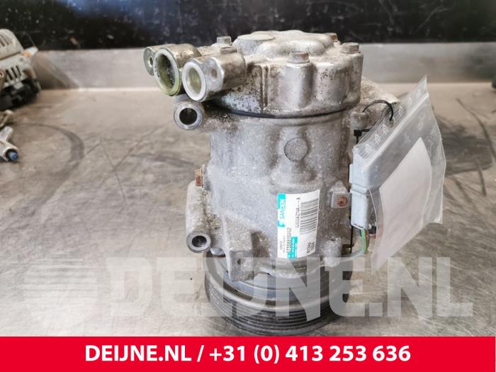 Nissan NV200 Klimapumpe O181370