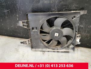 Renault Kangoo Kühlgebläse O181383 foto 2