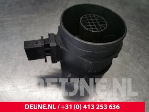 Gebruikte Luchthoeveelheidsmeter Mercedes Vito (639.6) 3.0 122 CDI V6 24V Prijs € 90,75 Inclusief btw aangeboden door van Deijne Onderdelen Uden B.V.