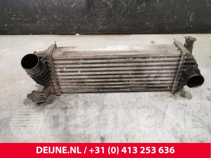 Gebruikte Intercooler Renault Kangoo Express (FW) 1.5 dCi 85 Prijs € 60,50 Inclusief btw aangeboden door van Deijne Onderdelen Uden B.V.
