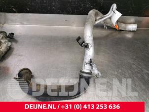Volvo V40 Intercooler Buis O181742 foto 2