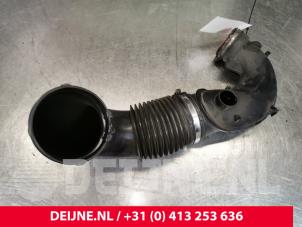 Mercedes Vito Ansaugschlauch Luft O181758 foto 2