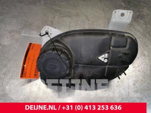 Mercedes Vito Ausgleichsbehälter O181833 foto 3