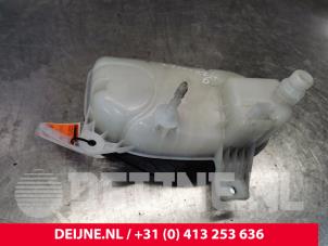 Mercedes Vito Ausgleichsbehälter O181833 foto 2