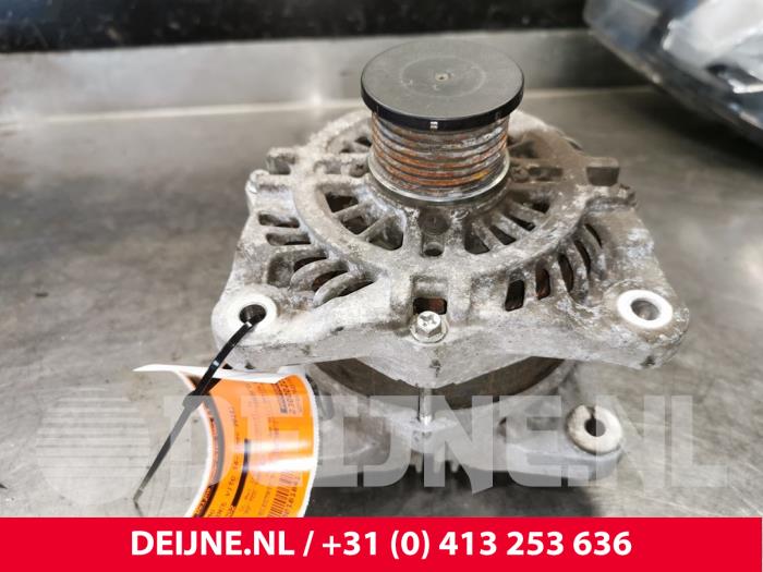 Gebruikte Dynamo Mercedes Vito (447.6) 1.6 111 CDI 16V Prijs € 151,25 Inclusief btw aangeboden door van Deijne Onderdelen Uden B.V.