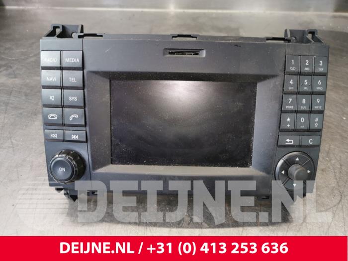 Mercedes Vito Display Multi Media regelunit O181994
