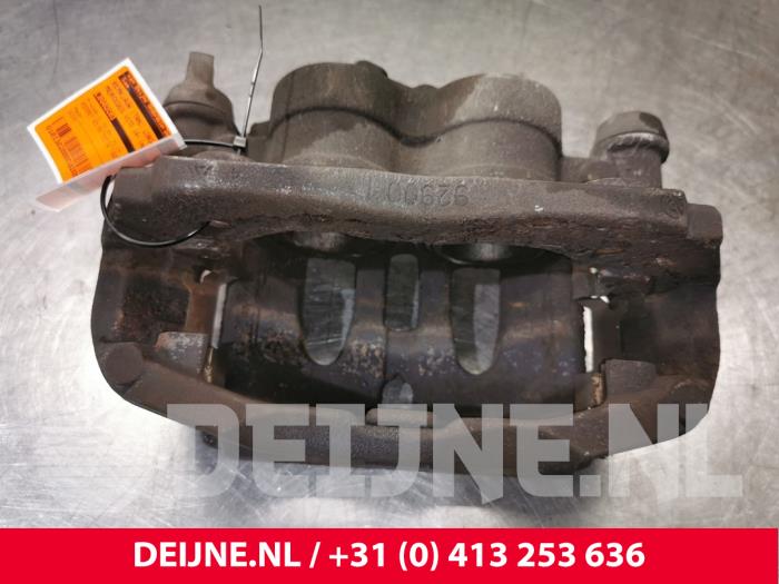 Mercedes Vito Remklauw (Tang) links-voor O182009