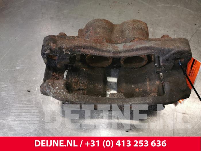 Mercedes Sprinter Remklauw (Tang) links-achter O182157