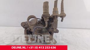 Volkswagen Caddy Remklauw (Tang) links-voor O182397 foto 3