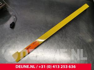 Volkswagen Caddy Sliding door rail, left O182414 photo 2