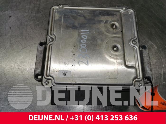 Opel Movano Computer Motormanagement O182562