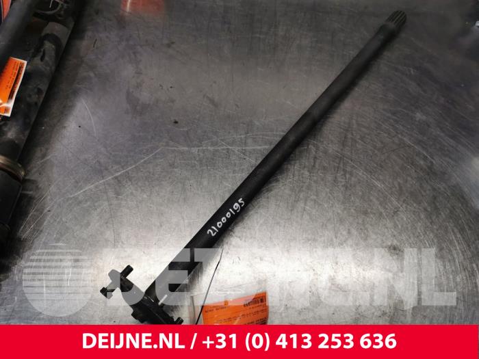Gebruikte Steekas links-achter Mitsubishi Canter 3.0 16V 815,816 Prijs € 242,00 Inclusief btw aangeboden door van Deijne Onderdelen Uden B.V.