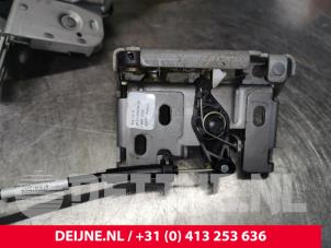 Ford Transit Connect Minibus/van rear door lock mechanism O182695 photo 3