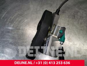 Ford Transit Connect Minibus/van rear door lock mechanism O182695 photo 2