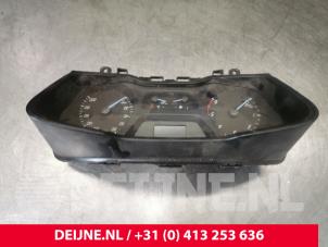 Ford Transit Custom Kilometerteller KM O182748 foto 2