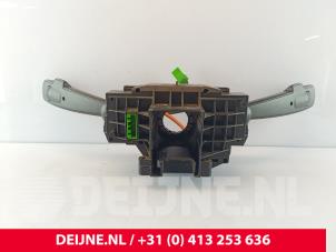 Volvo V50 Steering column stalk O182836 photo 2