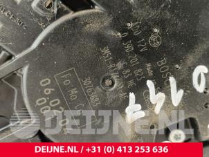 Volvo V50 Ruitenwissermotor achter O182884 foto 3