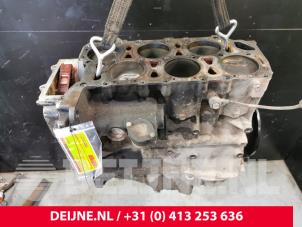 Porsche Cayenne Engine crankcase O182930 photo 2