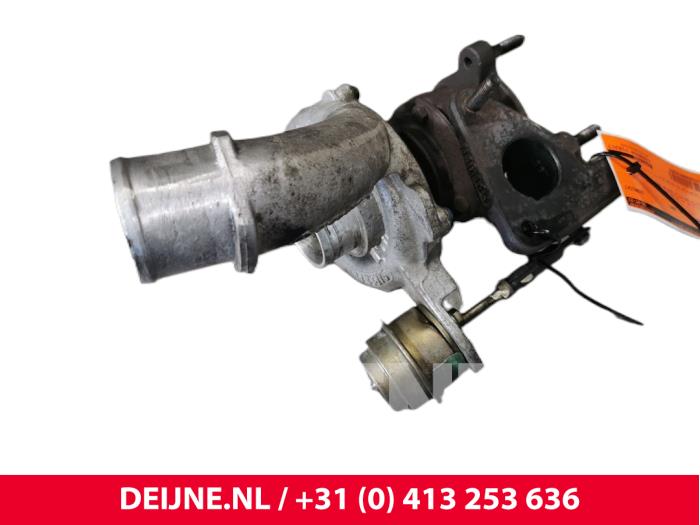 Opel Vivaro Turbo O182959