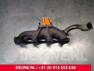 Opel Vivaro Uitlaatspruitstuk O182960 foto 2
