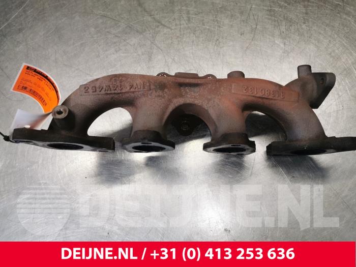 Gebruikte Uitlaatspruitstuk Volvo V60 I (FW/GW) 2.0 D2 16V Prijs € 50,00 Margeregeling aangeboden door van Deijne Onderdelen Uden B.V.