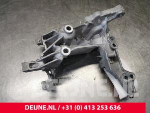 Peugeot Expert Dynamostütze oben O183108 foto 3