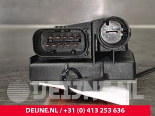 Gebruikte Voorgloei Relais Mercedes Sprinter 3,5t (906.63) 313 CDI 16V Prijs € 48,40 Inclusief btw aangeboden door van Deijne Onderdelen Uden B.V.