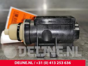 Mercedes Sprinter Turbo pressure regulator O183121 photo 2
