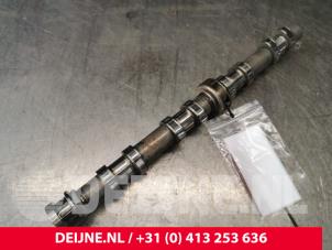 Gebruikte Nokkenas Mercedes Sprinter 3,5t (906.63) 313 CDI 16V Prijs € 72,60 Inclusief btw aangeboden door van Deijne Onderdelen Uden B.V.