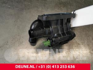 Volvo V40 Thermostaathuis O183148 foto 3