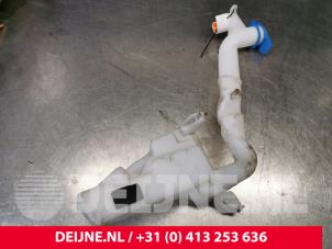 Skoda Fabia Scheibensprühertank vorne O183478 foto 2