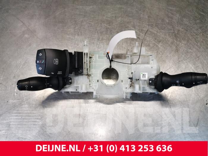 Opel Movano Steering column stalk O183524
