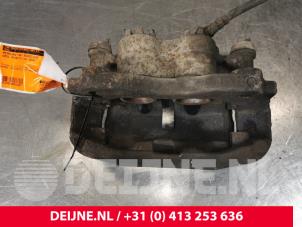 Opel Movano Bremszange rechts vorne O183547 foto 3