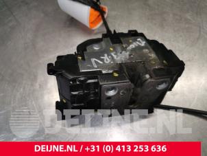 Opel Movano Deurslot Mechaniek 2Deurs rechts O183599 foto 3