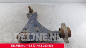 Mercedes Vito Draagarm onder links-voor O183625 foto 3