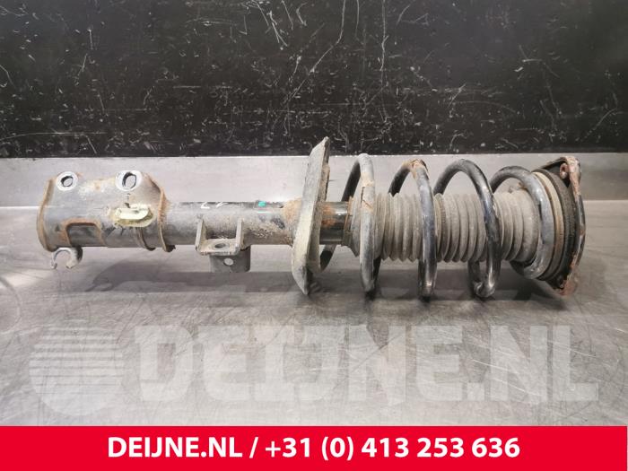 Mercedes Vito Schokdemperpoot links-voor O183667