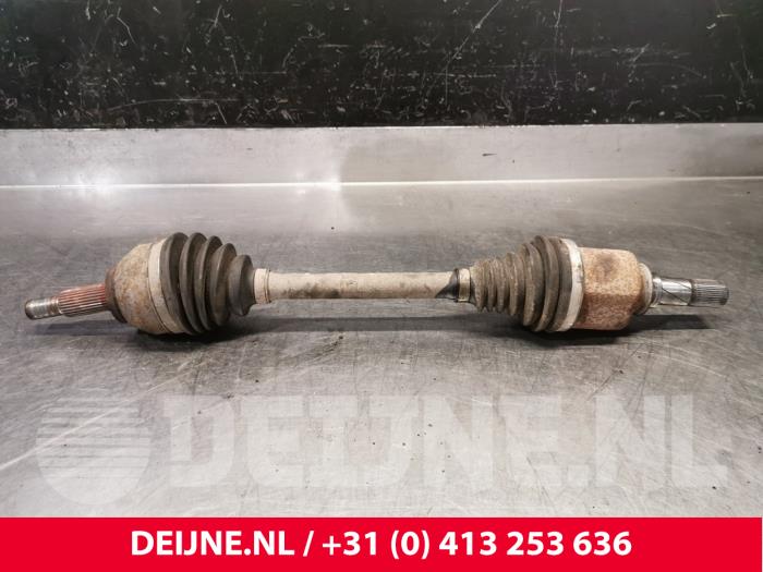 Opel Vivaro Aandrijfas links-voor O183755
