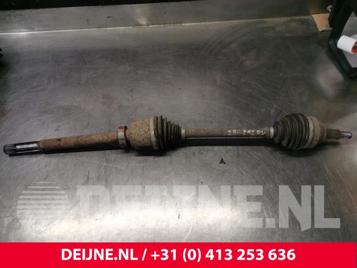 Opel Vivaro Aandrijfas rechts-voor O183756