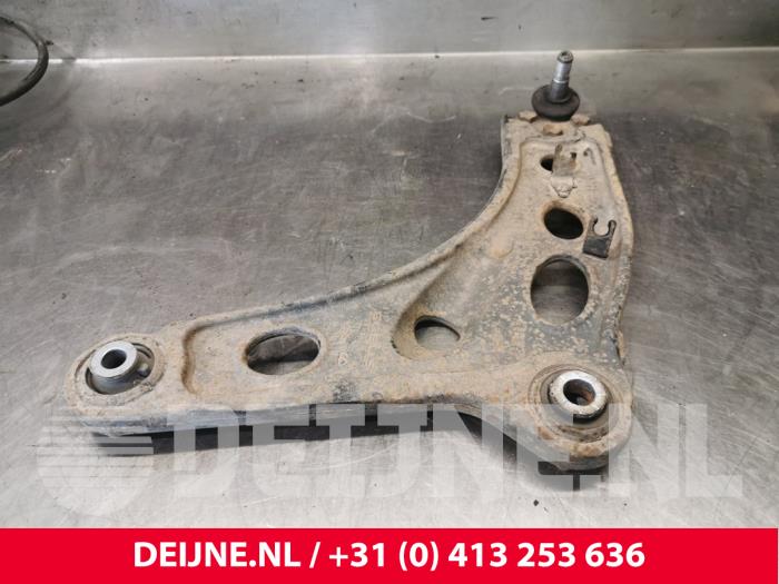 Opel Vivaro Front lower wishbone, left O183774