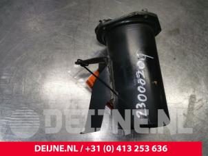 Volkswagen Caddy Kraftstofffilter O183853 foto 3