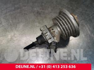Opel Vivaro Adblue Injektor O184123 foto 2
