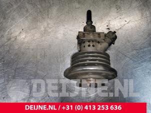 Opel Vivaro Adblue Injektor O184123 foto 3