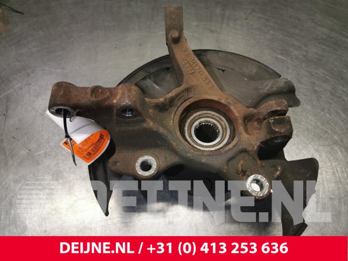 Ford Transit Courier Achsschenkel rechts vorne O184288