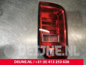 Gebruikte Achterlicht links Volkswagen Caddy IV 2.0 TDI 75 Prijs € 90,75 Inclusief btw aangeboden door van Deijne Onderdelen Uden B.V.