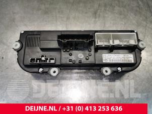 Volkswagen Caddy Heater control panel O184370 photo 3