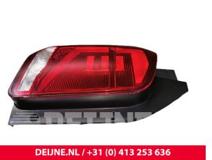 Volkswagen Transporter Rücklicht links O9990001819 foto 4